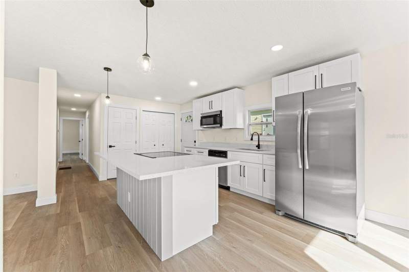 3 bedroom Mobile Home at 106 Cypress Drive, Leisure World Park, Debary — photo 5
