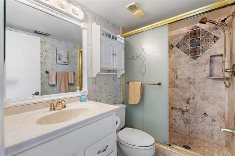 6322 Palma Del Mar Boulevard #209, St Petersburg FL - photo 16 of 33