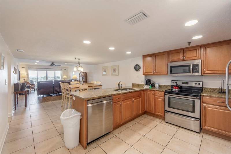 2 bedroom Condominium at 12901 Gulf Lane #503, Beach Place Condo, Madeira Beach — photo 2