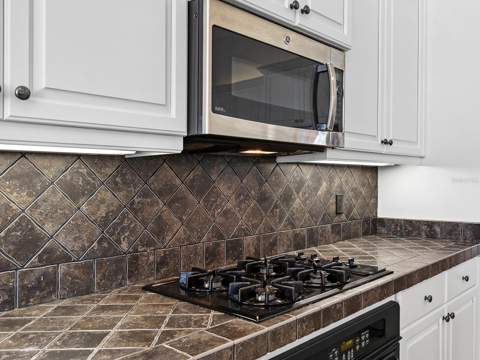 6906 Belmont Court, Lakewood Ranch FL - photo 24 of 79