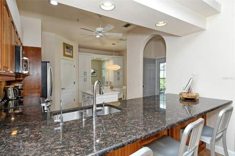 4951 Chase Oaks Drive, Sarasota FL - photo 19 of 72