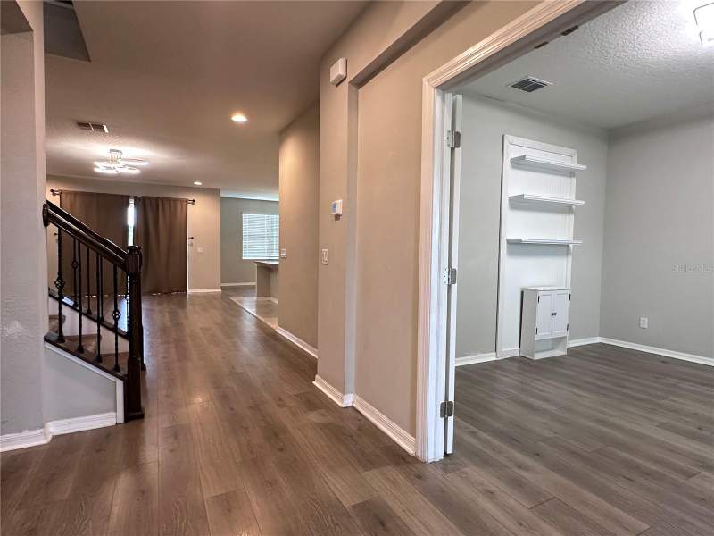 5 bedroom Single Family Residence at 4917 EAGLE ROCK DRIVE, BERRY BAY SUB, WIMAUMA — photo 5