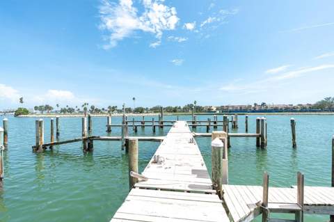 450 Treasure Island Causeway #102, Treasure Island FL - photo 11 of 41