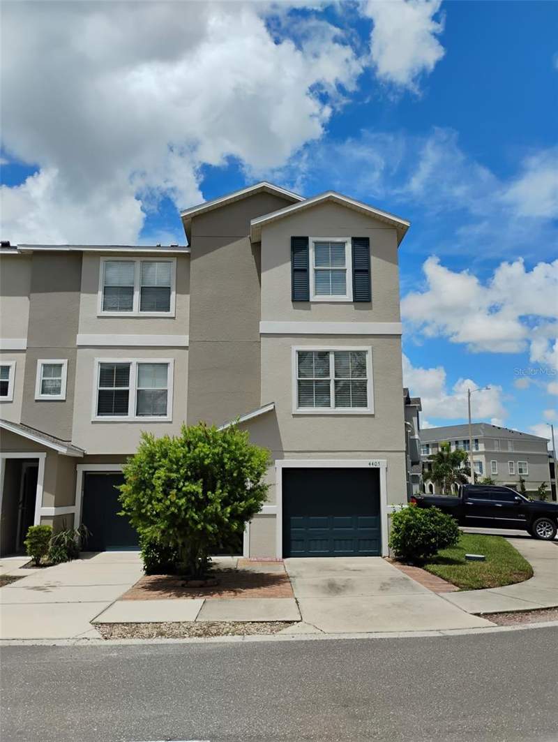 3 bedroom Townhouse at 4405 Tuscan Loon Drive, Palm River Twnhms Ph 1, Tampa — photo 2
