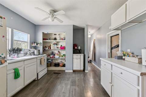 15527 Trousdale Street, Clermont FL - photo 9 of 31