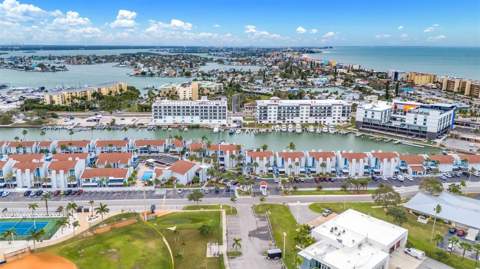 260 Medallion Boulevard #F, Madeira Beach FL - photo 23 of 30