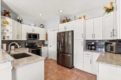 7107 91st Street, Palmetto FL - photo 11 of 42