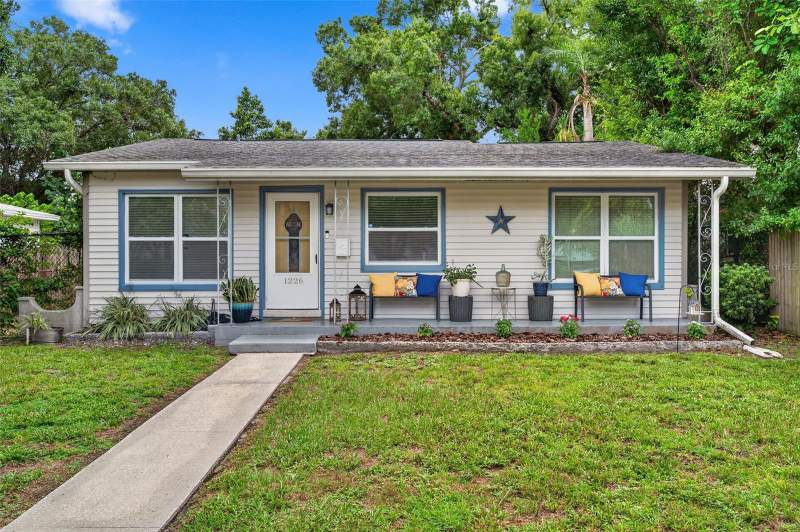 3 bedroom Single Family Residence at 1226 49TH AVENUE, GROVEMONT SUB, ST PETERSBURG — photo 1