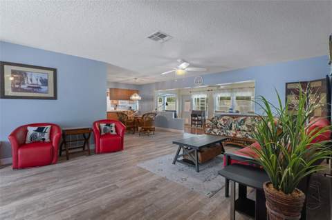 2643 Royal Ridge Drive, Spring Hill FL - photo 9 of 85