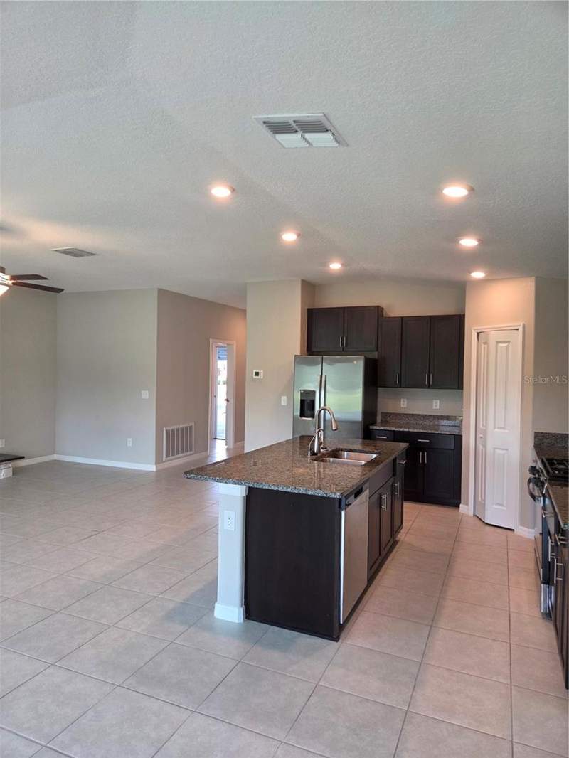 4 bedroom Single Family Residence at 9306 Channing Hill Drive, Belmont South Ph 2F, Ruskin — photo 5