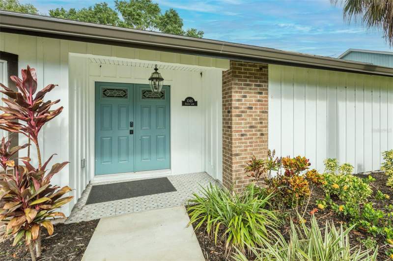 4 bedroom Single Family Residence at 1046 Sylvia Lane, Daneli North Sub, Tampa — photo 3