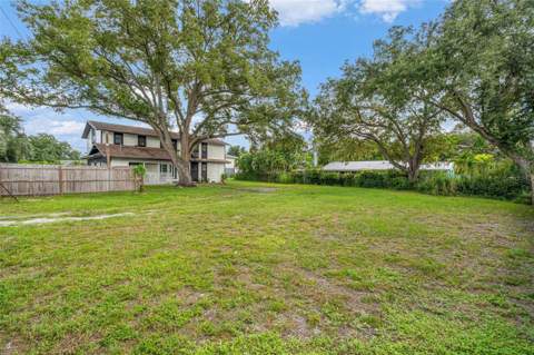 3160 Aspinwall Street, Sarasota FL - photo 8 of 21