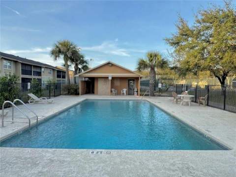 9909 Sweepstakes Lane #4, Orlando FL - photo 22 of 27
