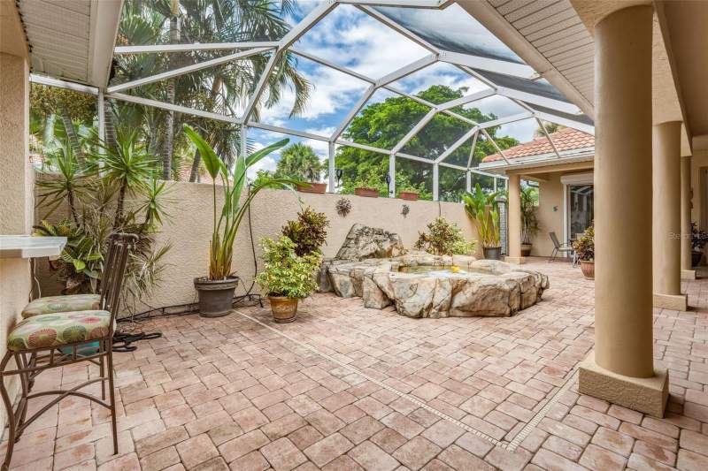 3 bedroom Single Family Residence at 13921 Bently Circle, Courtyard Homes/Bell Tower Park, Fort Myers — photo 4