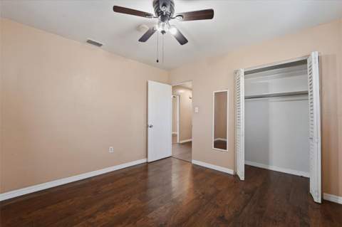 3235 Emerson Avenue, St Petersburg FL - photo 8 of 16