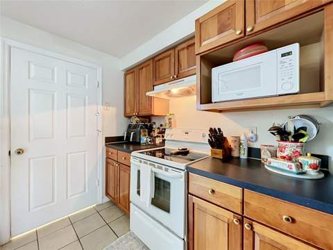 6624 Time Square Avenue #104, Orlando FL - photo 12 of 44