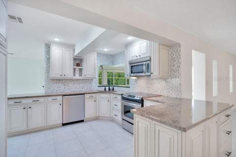 3108 Troy Drive, Orlando FL - photo 11 of 51