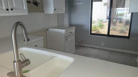 6322 Palma Del Mar Boulevard #106, St Petersburg FL - photo 9 of 26
