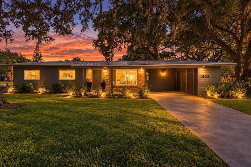 3 bedroom Single Family Residence at 1402 Phyllis Street, Sunshine Acres, Lakeland — photo 2