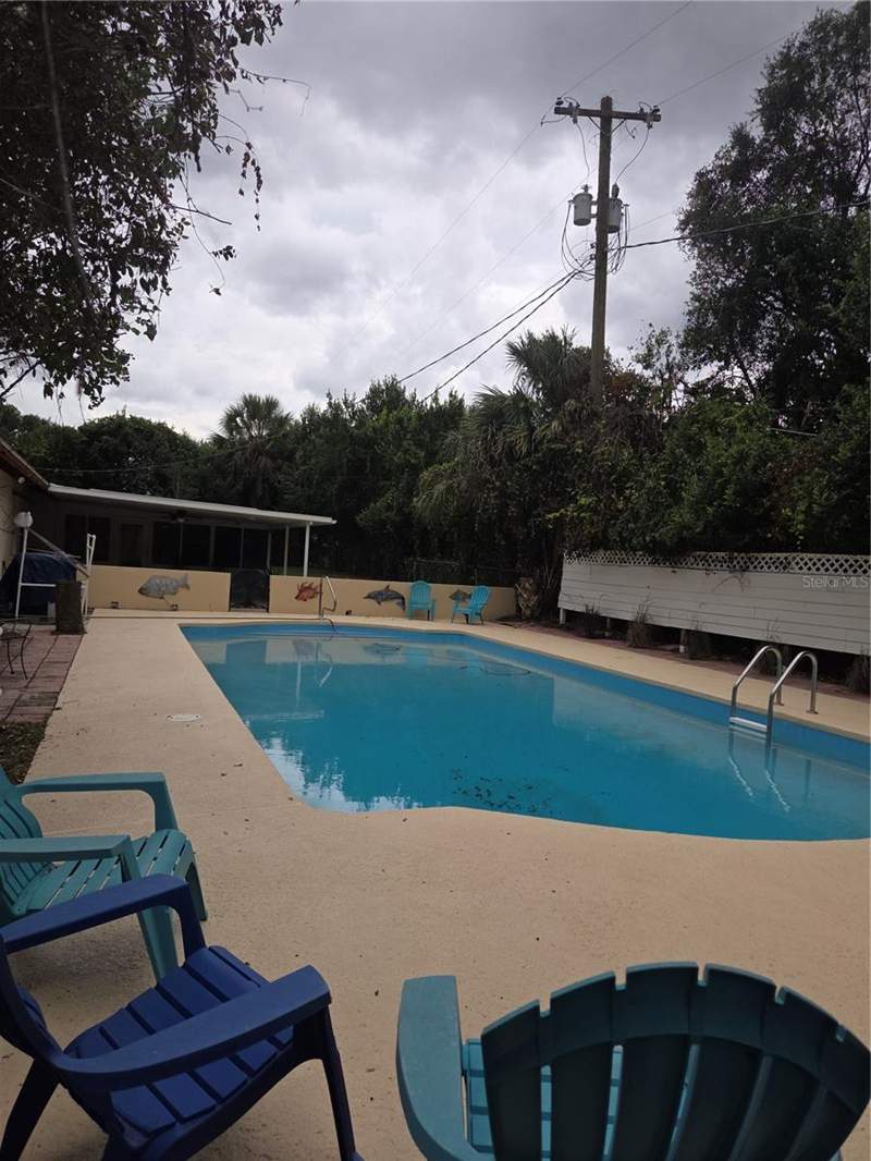 4 bedroom Single Family Residence at 1848 NE 40th Circle, Silver Pines, Ocala — photo 2