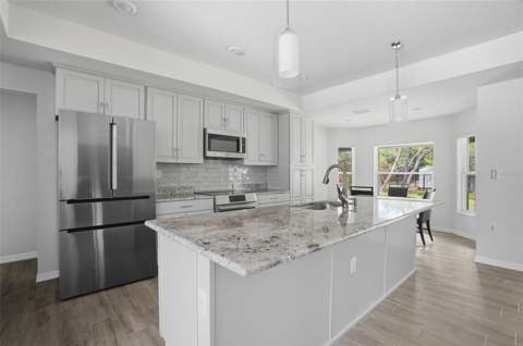 10345 Meadow Wren Avenue, Weeki Wachee FL - photo 11 of 40