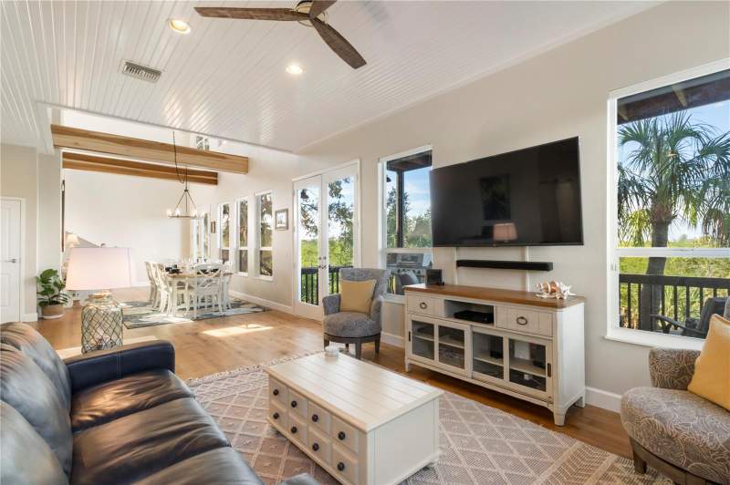 3 bedroom Single Family Residence at 7325 Holly Road, Terra Ceia, Terra Ceia — photo 5