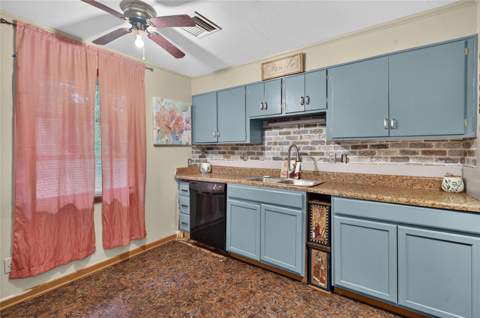 210 Nebraska Avenue, Leesburg FL - photo 9 of 23