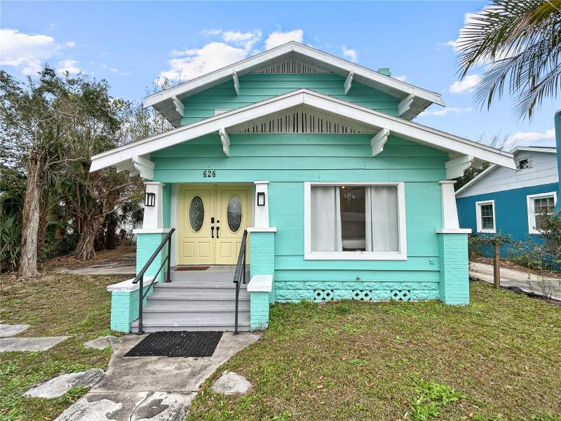 7 bedroom Single Family Residence at 626 37th Avenue, Grand View Park, St Petersburg — photo 2