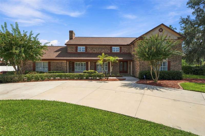 5 bedroom Single Family Residence at 115 Hickory Creek Drive, Hickory Creek 2nd Add, Brandon — photo 5