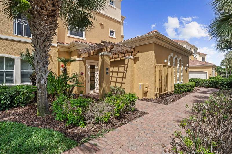 3 bedroom Condominium at 165 Avenue De La Mer #402, Casa Bella 02, Palm Coast — photo 2