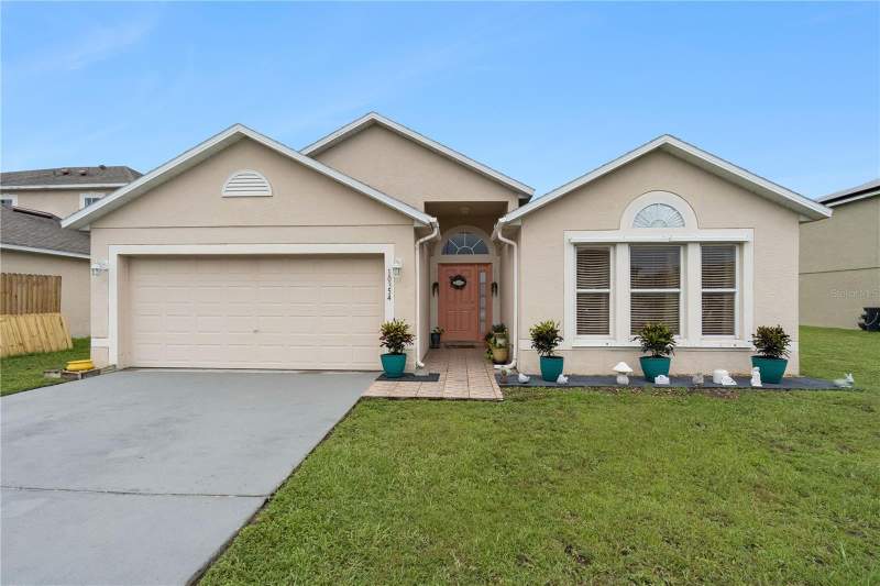 10354 LAXTON STREET home for sale in Wetherbee Lakes
