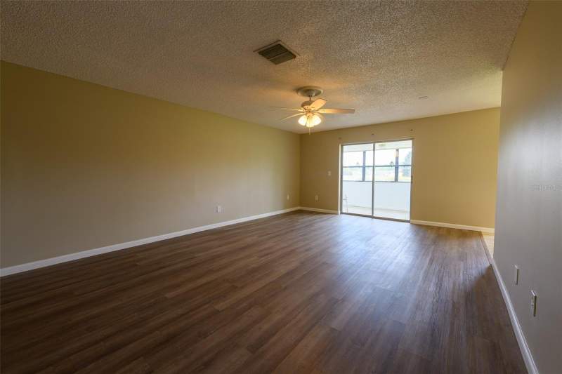 2 bedroom Villa at 1308 13th Circle, New Haven Condo, Largo — photo 4