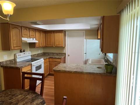 220 Mississippi Woods Lane, Orlando FL - photo 15 of 42