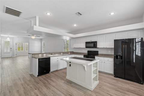 10207 Porch Street, New Port Richey FL - photo 18 of 58