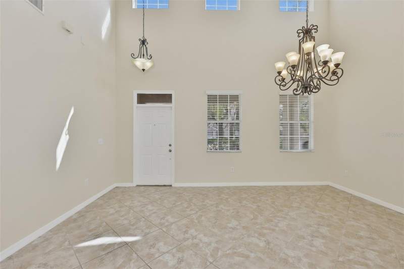 4 bedroom Single Family Residence at 10811 Kirkwall Port Drive, Ayersworth Glen, Wimauma — photo 5