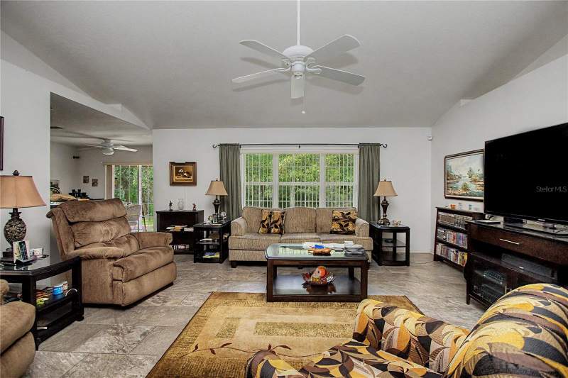 3 bedroom Single Family Residence at 10908 SW 53rd Circle, Marco Polo Village, Ocala — photo 5