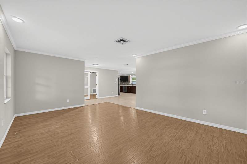 4 bedroom Single Family Residence at 2020 Leanne Court, Eastbrook Sub Unit 14, Winter Park — photo 4
