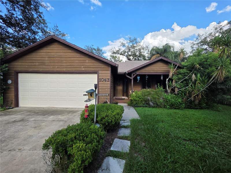 3 bedroom Single Family Residence at 1043 LOMMLER STREET, EAST LAKE VILLAGE, LONGWOOD — photo 1