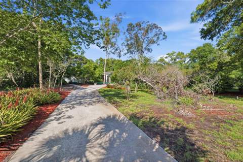 9116 Lakeview Drive, New Port Richey FL - photo 6 of 6