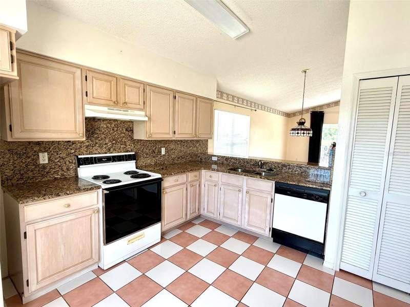 3 bedroom Single Family Residence at 2705 CHATHAM CIRCLE, CHATHAM PARK AT SAUSALITO, KISSIMMEE — photo 5