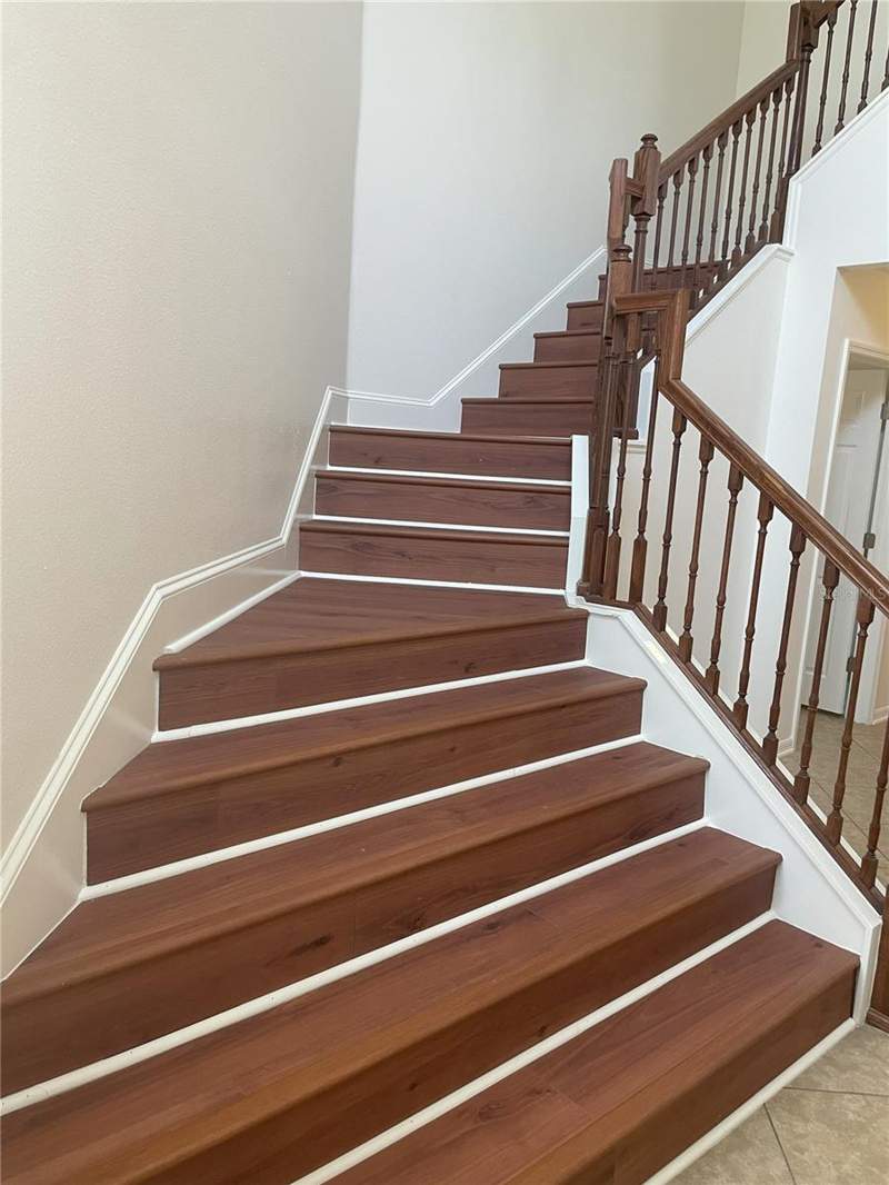 5 bedroom Single Family Residence at 10649 Pictorial Park Drive, Easton Park Ph 3, Tampa — photo 4