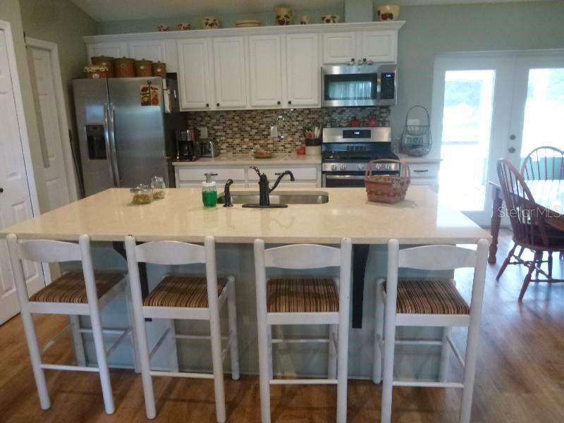 3 bedroom Single Family Residence at 1001 McClellan Road, Bear Bay Hill Estates, Frostproof — photo 4