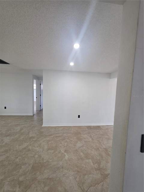 8948 Saint Regis Lane, Port Richey FL - photo 17 of 42