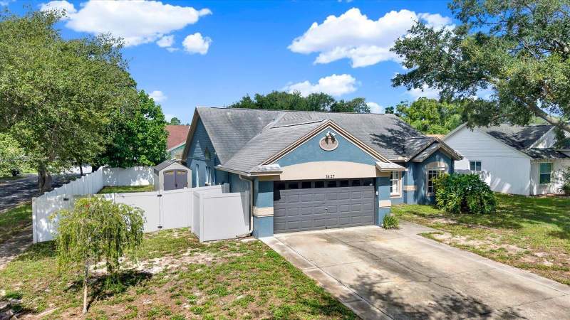 3 bedroom Single Family Residence at 1427 Bay View Street, Beckett Bay, Tarpon Springs — photo 3