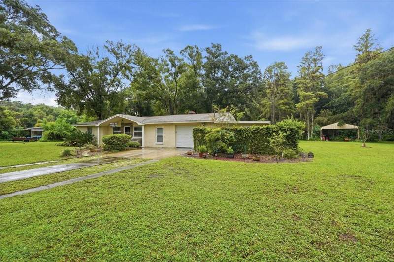 4 bedroom Single Family Residence at 3500 Old Keystone Road, Tarpon Springs, Tarpon Springs — photo 3