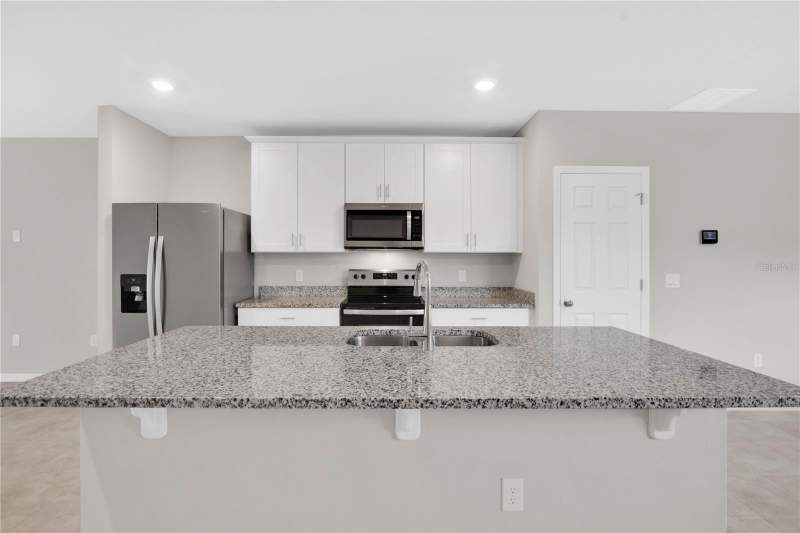 3 bedroom Single Family Residence at 17403 Million Lakes Court, Cagan Crossings, Clermont — photo 5