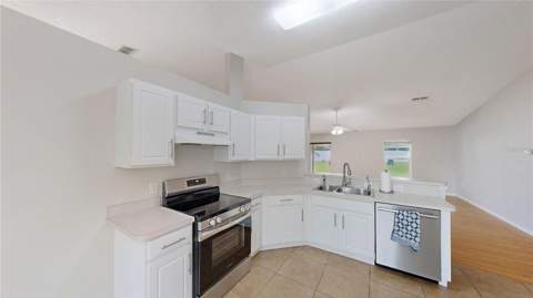 13414 Kane Road, Spring Hill FL - photo 15 of 47