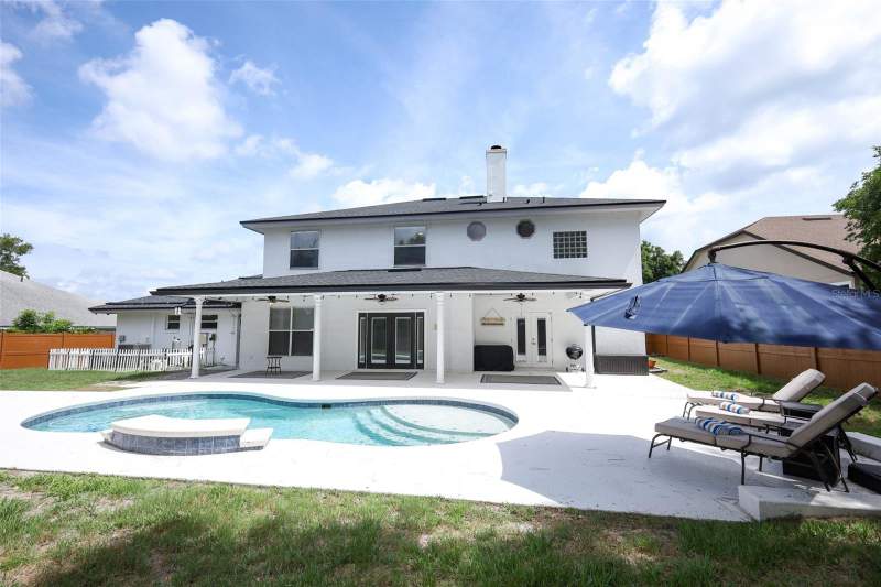 6 bedroom Single Family Residence at 1349 Valley Pine Circle, Sweetwater West, Apopka — photo 3