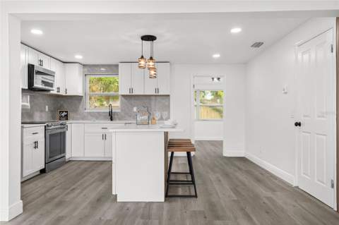 4820 Salem Drive, New Port Richey FL - photo 13 of 39