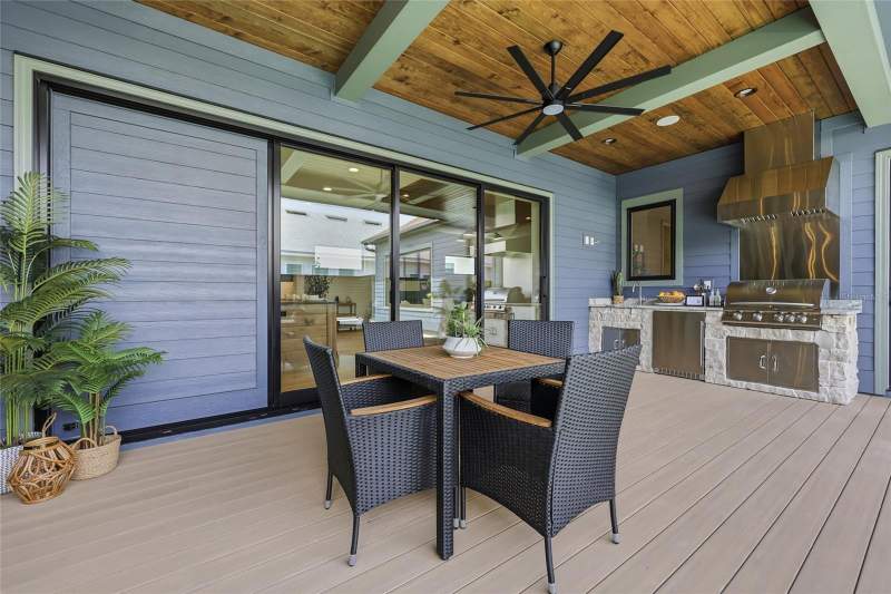 4 bedroom Single Family Residence at 13233 SW 11 Road, Town Of Tioga, Newberry — photo 3